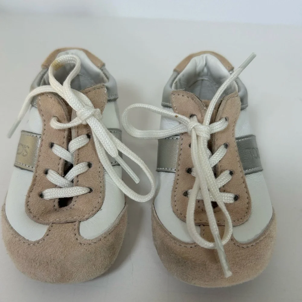 TOD’S Junior Baby Silver and Tan Shoes